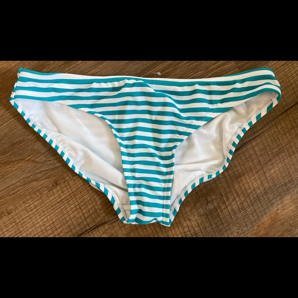 OLD NAVY STRIPED SWIMSUIT BOTTOMS